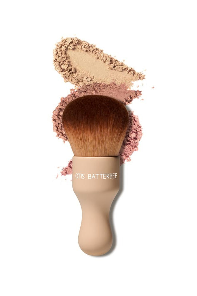 Kabuki Brush: A luxuriously soft and densely packed makeup brush designed for effortless and even application of powder products, providing a flawless and airbrushed finish.