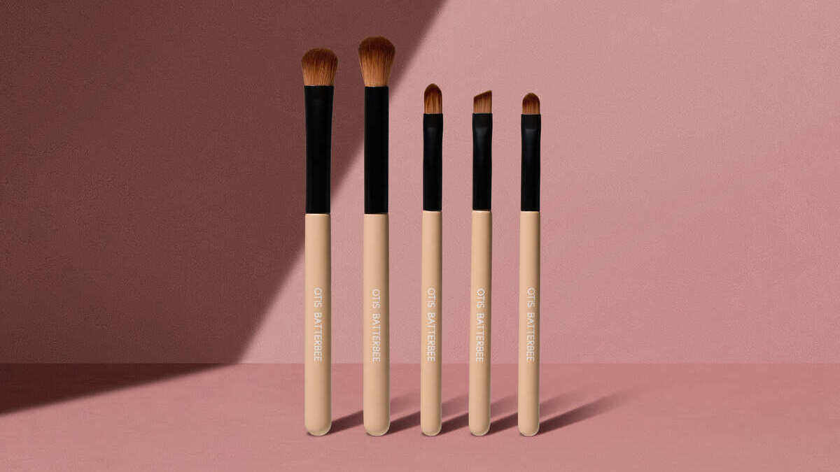 Otis Batterbee Eye Makeup Brush Set: contains The Eye Shadow Brush, The Blending Brush, The Eyeliner Brush, The Pointed Detail Brush, and The Angled Detail Brush.