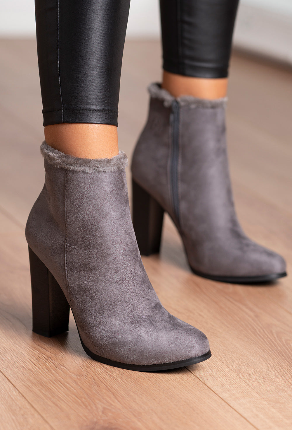grey boots with fur trim