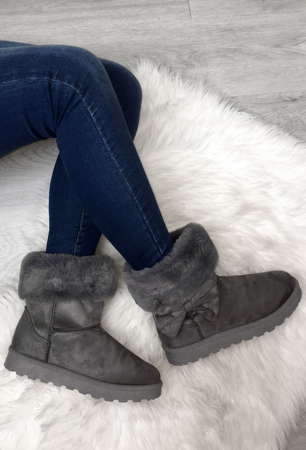 faux fur lined boots