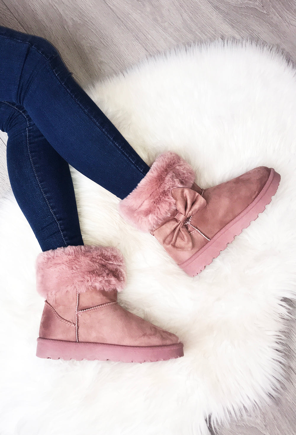 pink faux fur boots