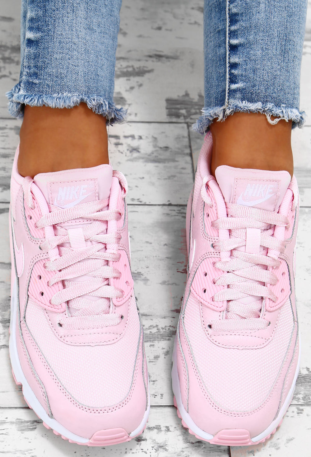 nike pastel pink trainers