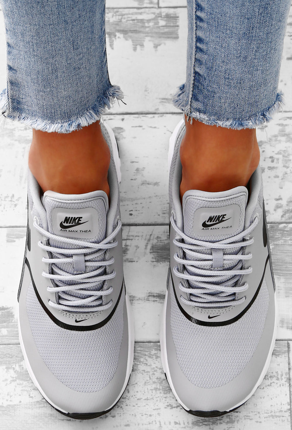 Equipo viceversa revista Nike Air Max Thea Grey Trainers – Pink Boutique UK