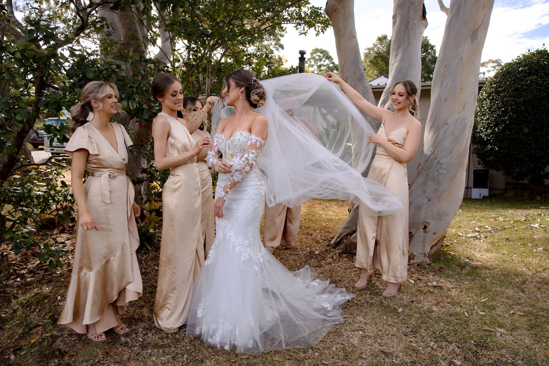 eternal-bridal-real-bride-monqiue-wears-Enzoani-Alexa-wedding-dress-2