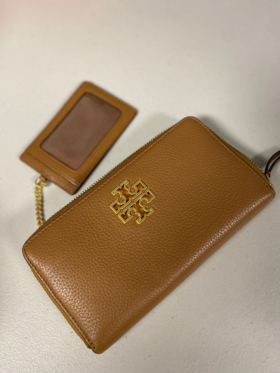 Tory Burch Britten Zip Continental wallet – USASHOPDIRECT LLC