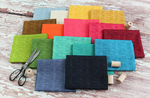 Houndstooth Basics designed by Leanne Anderson for Henry Glass – Fort ...