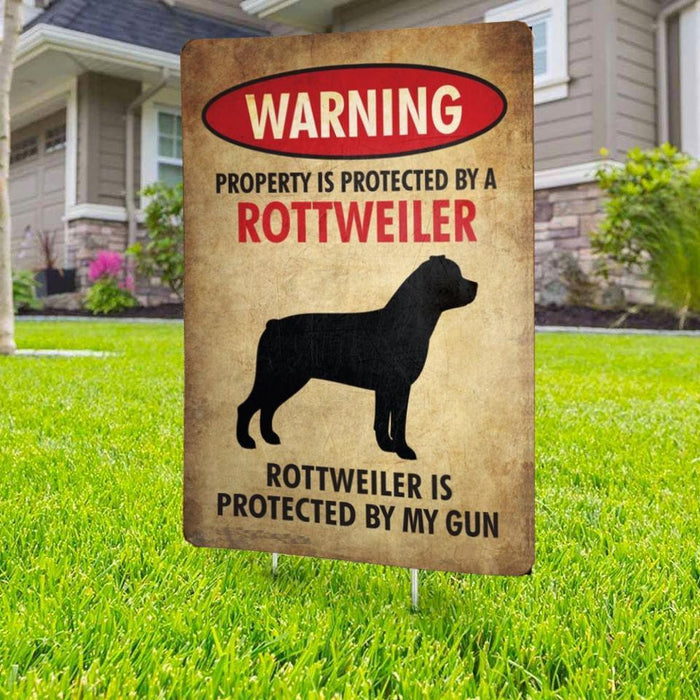 Beware of Rottweiler Yard Sign (24 x 18 inches)