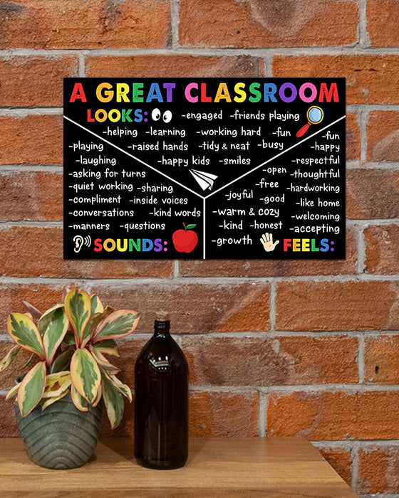 Teacher A Great Classroom Looks Horizontal Canvas And Poster | Wall Decor Visual Art