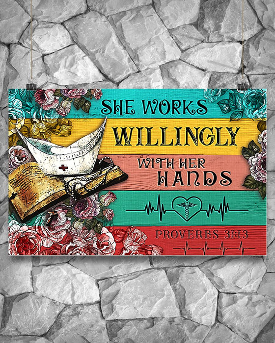 Nurse She Works Willingly With Her Hands Horizontal Canvas And Poster | Wall Decor Visual Art