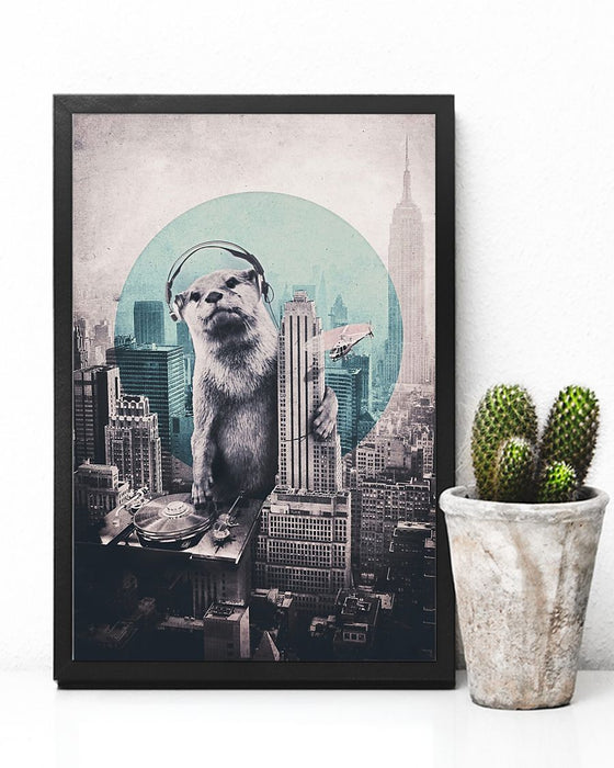 Giant Otter Poster Vertical Canvas And Poster | Wall Decor Visual Art