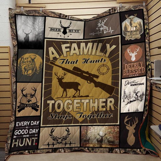 Hunting A Family That Hunts Together Fleece Blanket