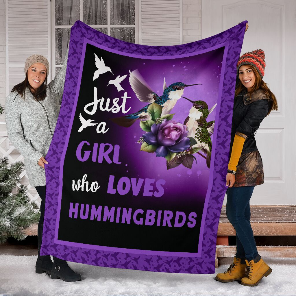 Just a girl who loves hummingbirds blanket - GIFTCUSTOM