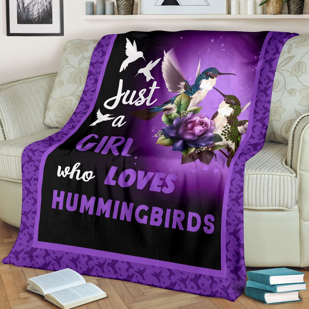 Just a girl who loves hummingbirds blanket - GIFTCUSTOM