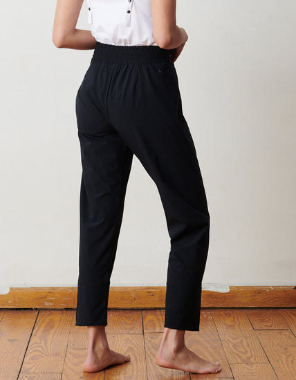 Turn It Around Women's Straight Leg Dress Pants