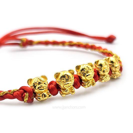 Lucky Red String Bracelet by Chibuntu®