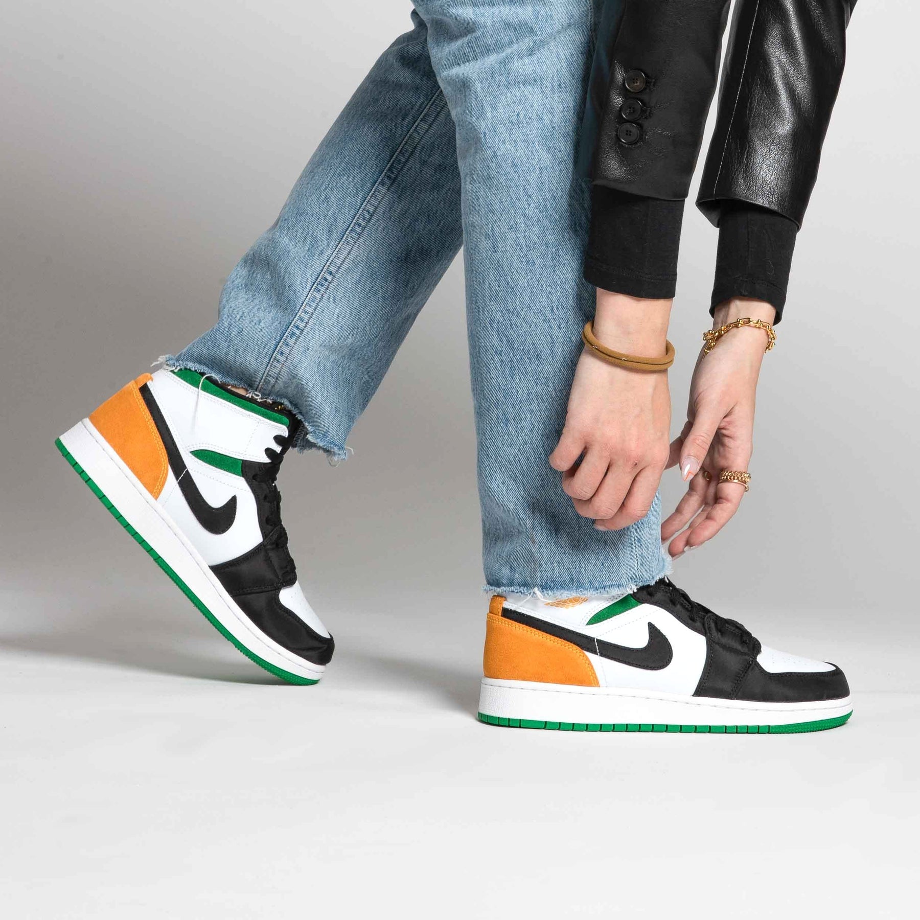 jordan 1 mid green orange