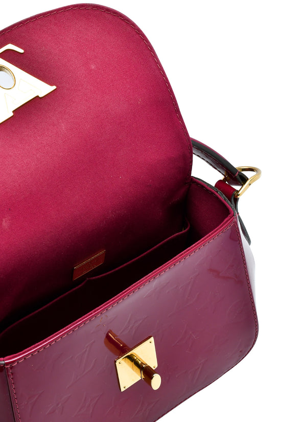 Louis Vuitton Amarante Monogram Vernis Avalon PM Shoulder Bag 18LK01  Leather ref.298140 - Joli Closet