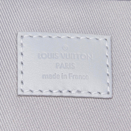 Louis Vuitton Vintage - Monogram Antartica Keepall Bandouliere