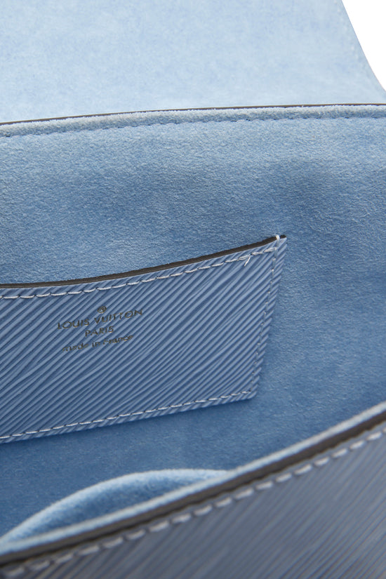 Louis Vuitton Twist MM Blue Epi Leather LV Chain Shoulder Hand Bag Denim  M50271 ref.123403 - Joli Closet