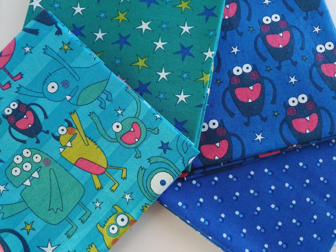 Galaxy Planets & Stars Bright Digital Print Quarter Bundle 100% Cotton -  The Little Fabric Shop