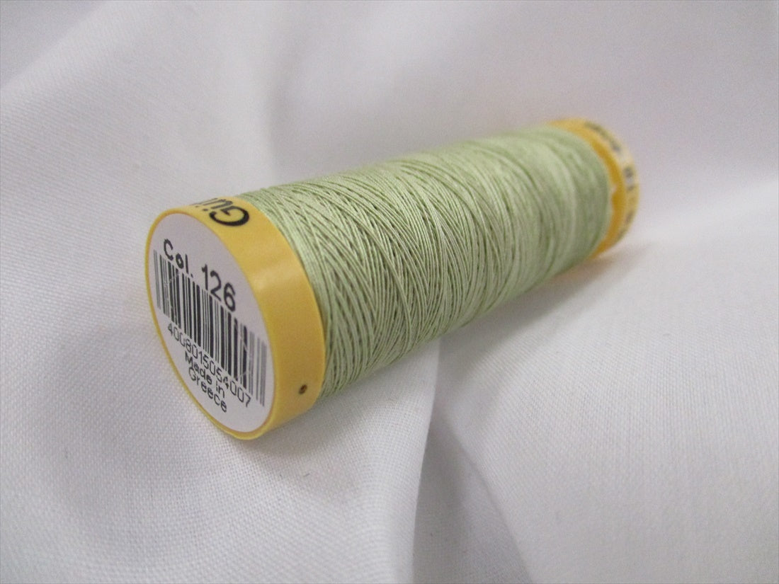 Gutermann 876 yd Natural Cotton Thread-Garden Green