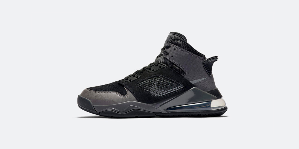 Nike Jordan Mars 270 \