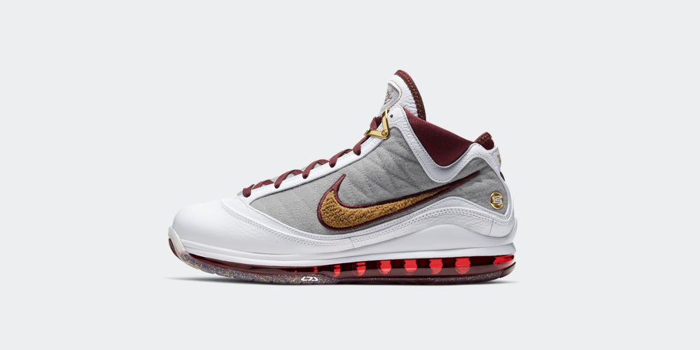 nike lebron vii