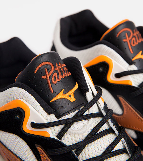 Mizuno Sky Medal x Patta – HANON