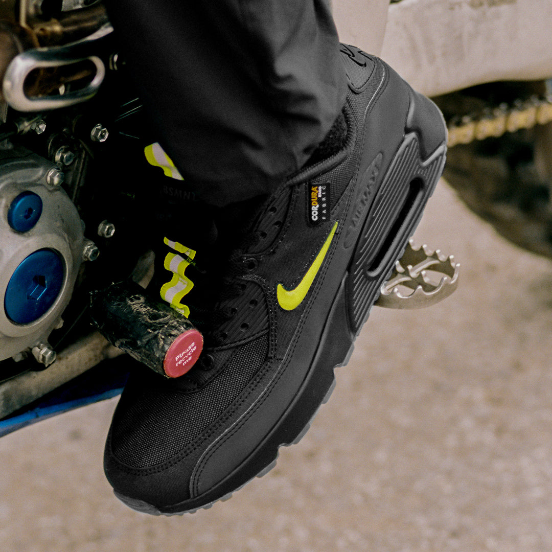 the basement x nike air max 90 manchester