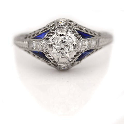 sapphire-engagement-rings