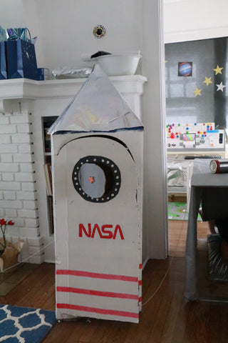 DIY space rocket box