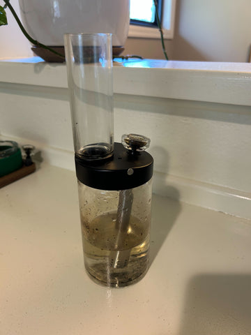 How to Clean a Glass Bong: A Comprehensive Guide – PILOTDIARY
