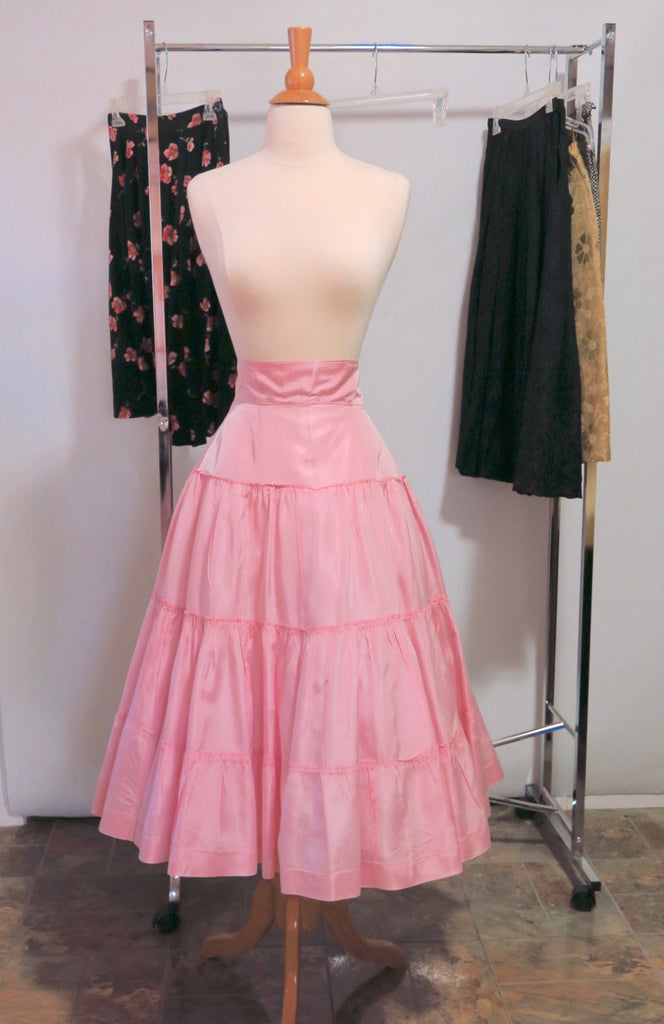 Vintage 1940s 1950s Full Circle Skirt Petticoat Pink Silk Taffeta ...