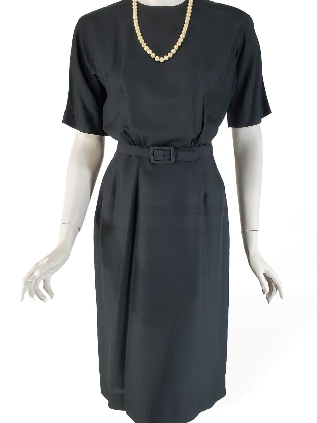 60s Short-Sleeve Sheath Dress in Black Silk - sm – Better Dresses Vintage