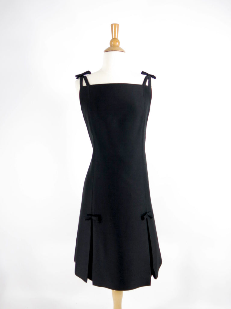 1960s Gino Charles Black Wool Silk Cocktail Dress Malcolm Starr - med ...