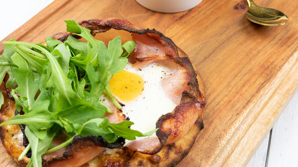 Bacon and egg snack pizza