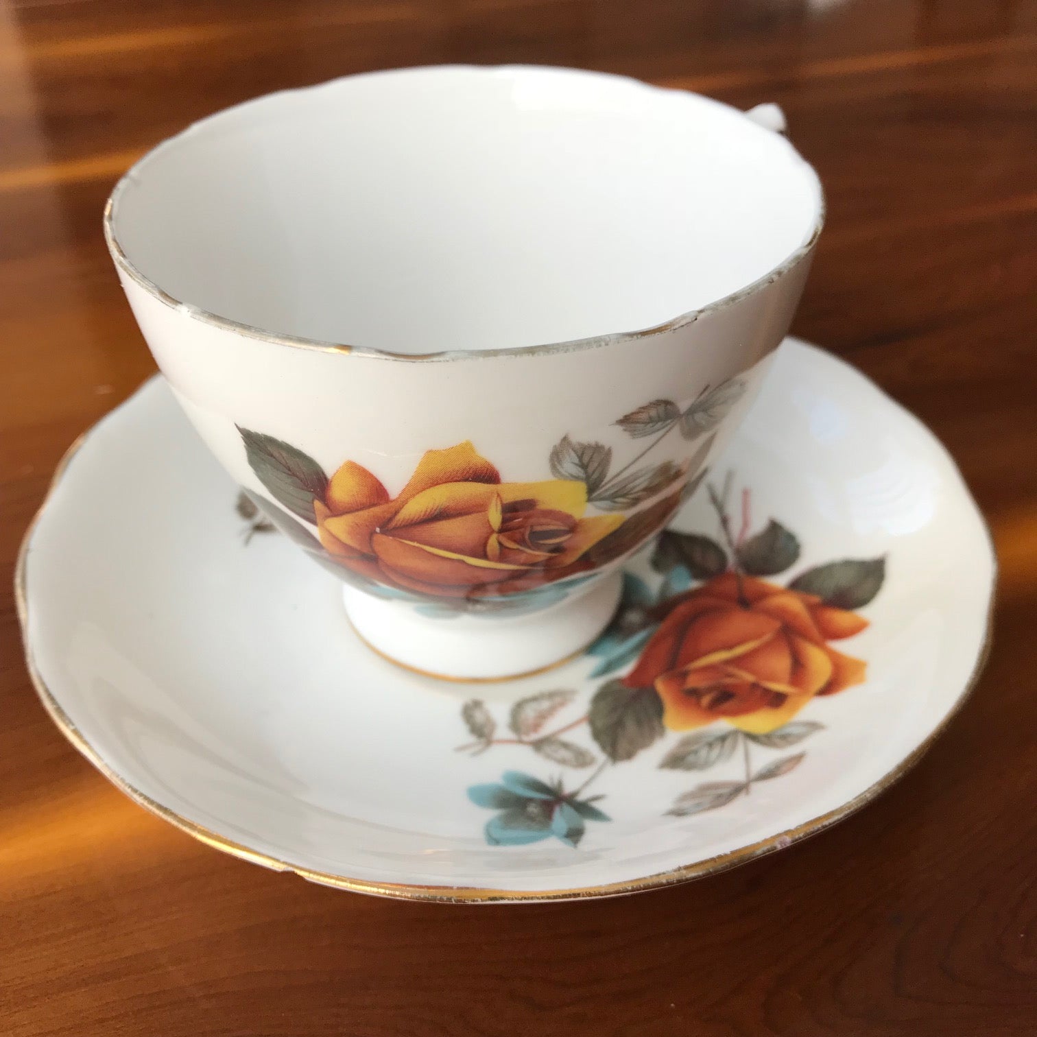 Royal Vale Vintage Bone China Tea Cup Set Duo Pattern 8215 In The Interest Of Time