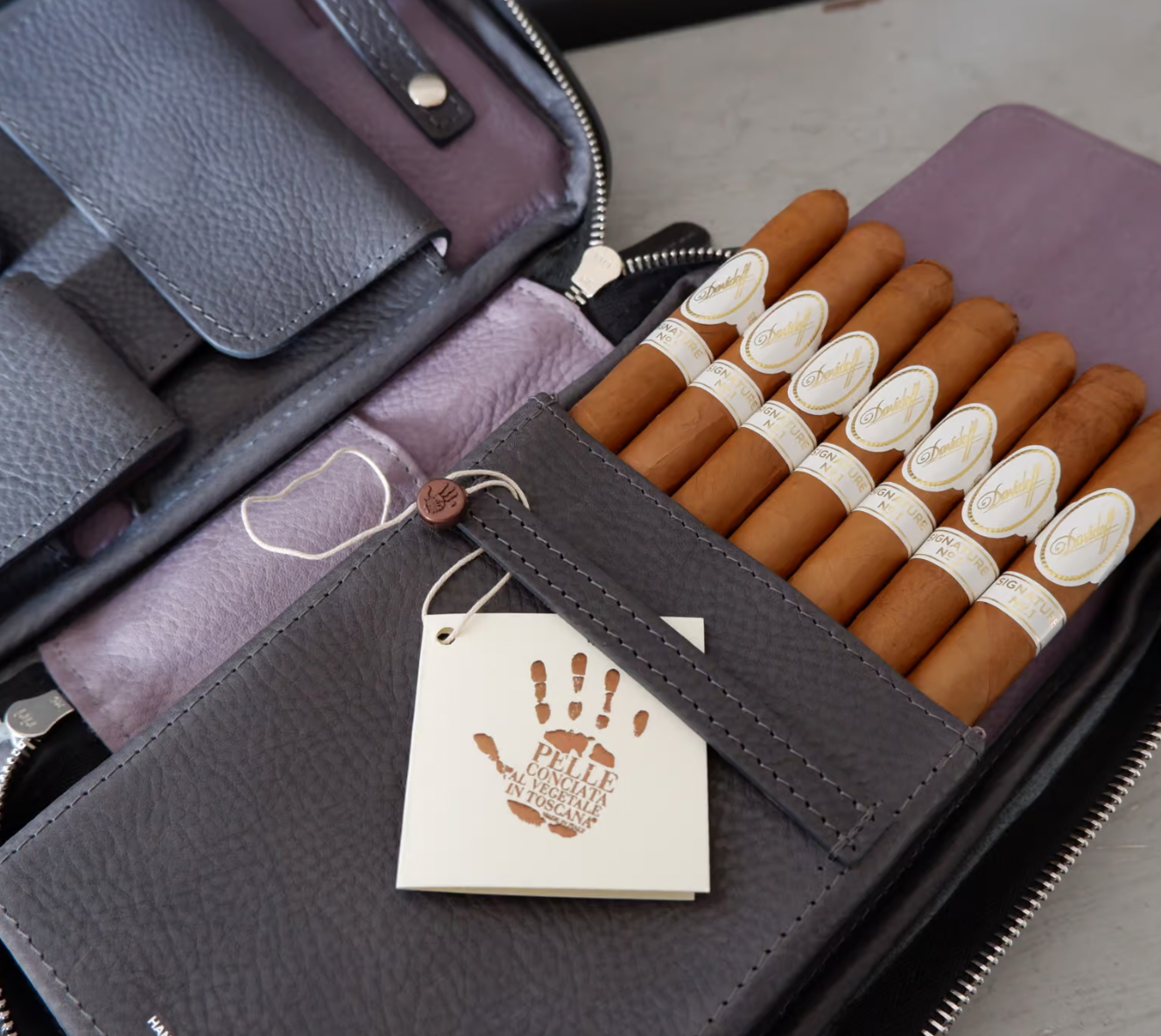 The Cigar Holder Cigar Travel Case Brown & Burgundy Leather – No6Cavendish