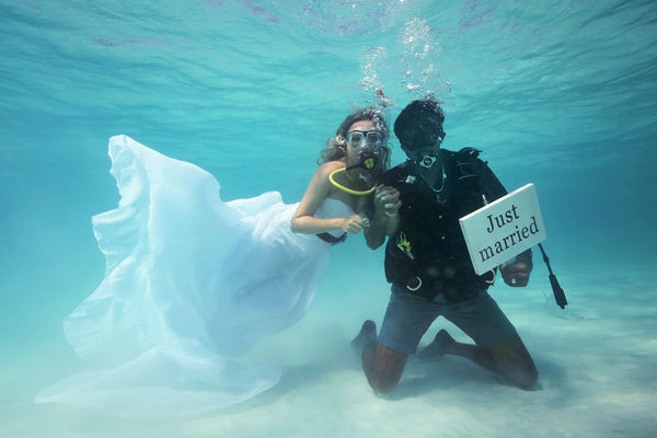 underwater weddings