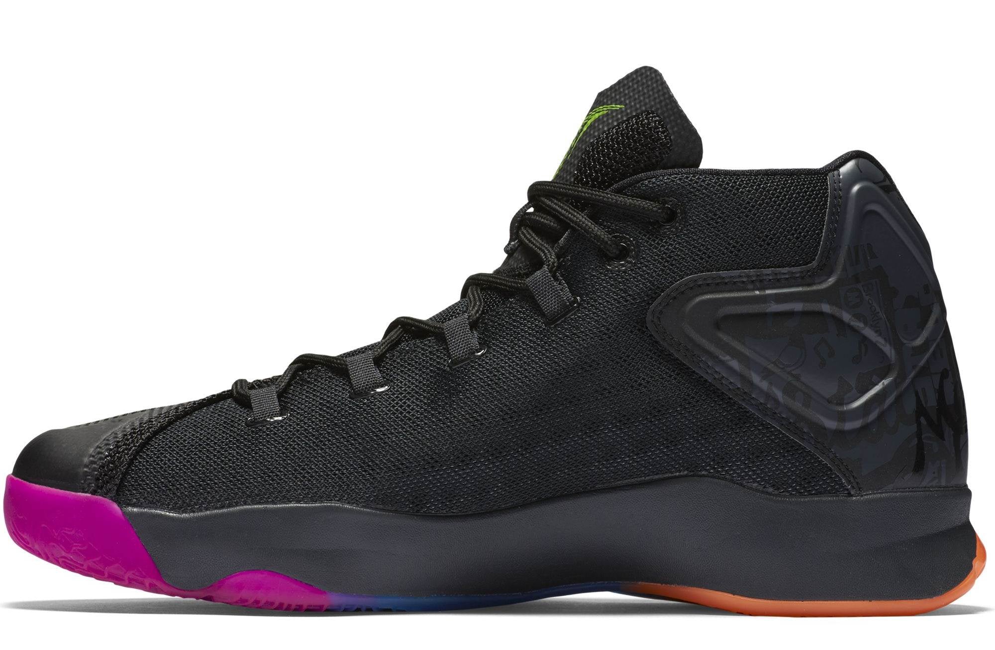 nike jordan melo m12