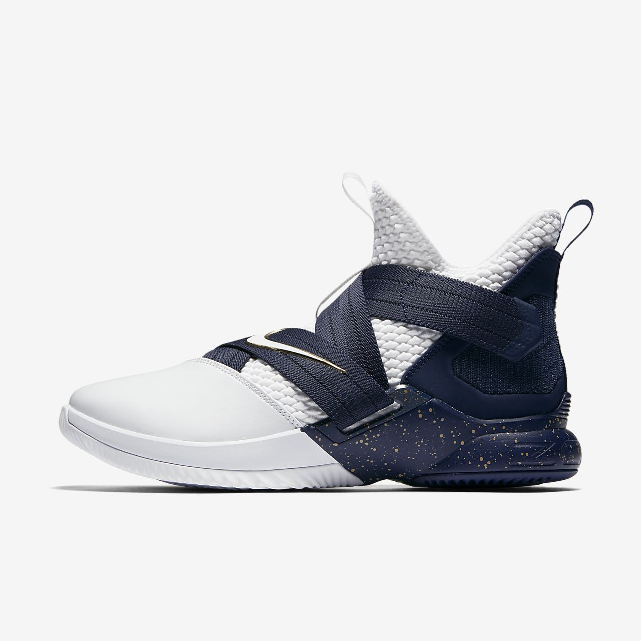 lebron soldier xii sfg