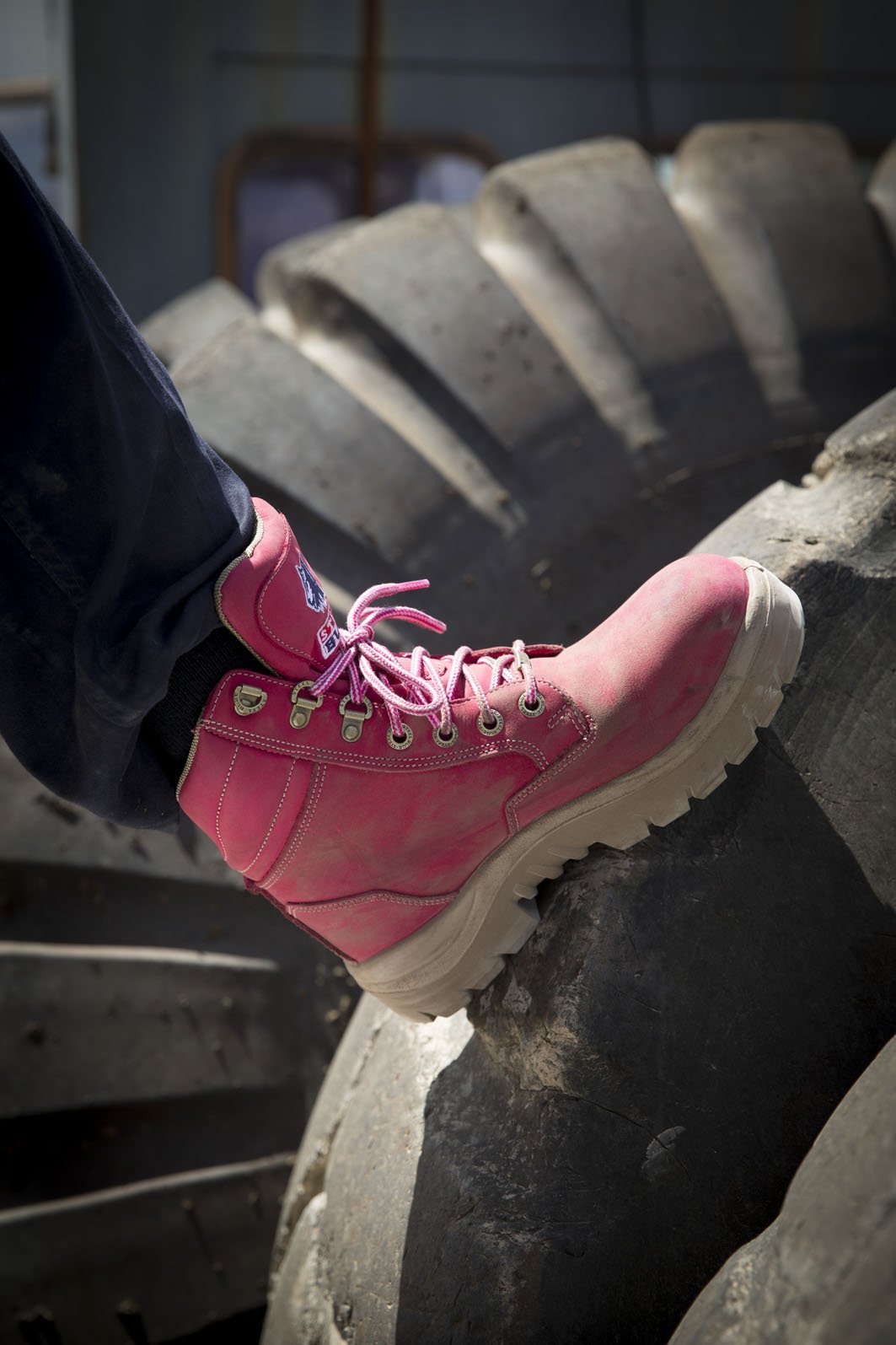 steel blue pink ladies boots