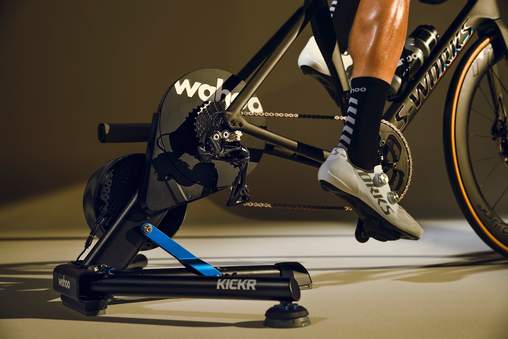 wahoo kickr 5.0 indoor trainer