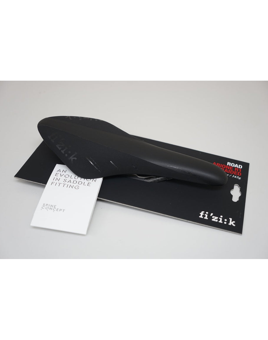 FIZIK ARIONE R1 LARGE Carbon 7x9mm 