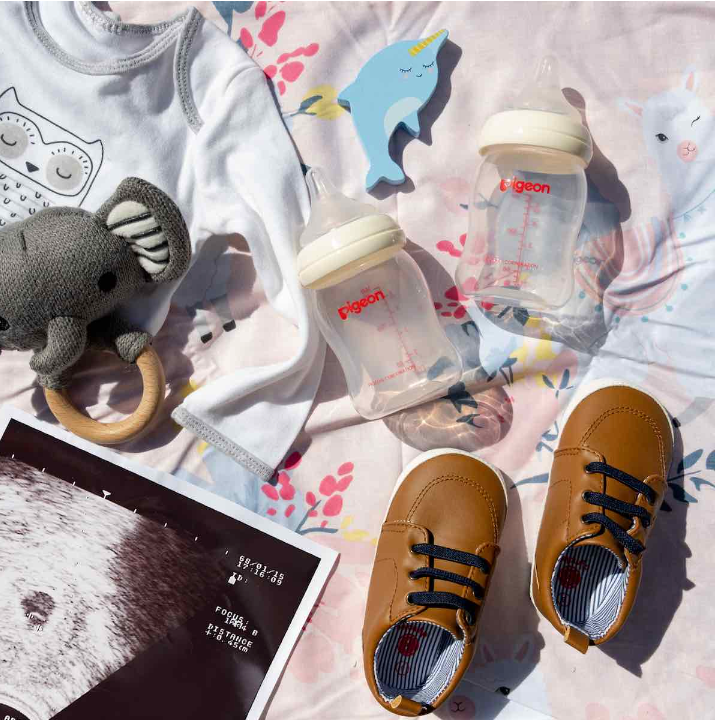 newborn baby bottle and accessories
