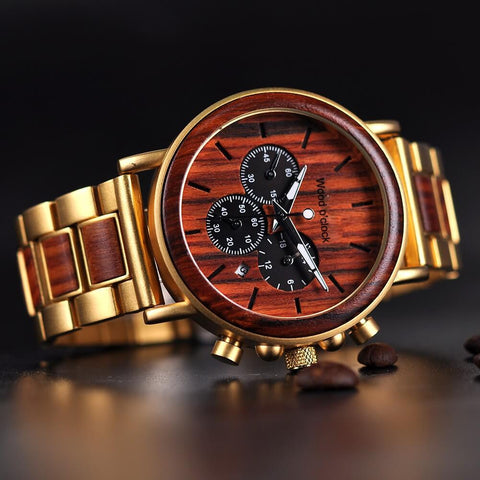 Elegante Herrarmbanduhr aus Ahornholz von Wood o'clock