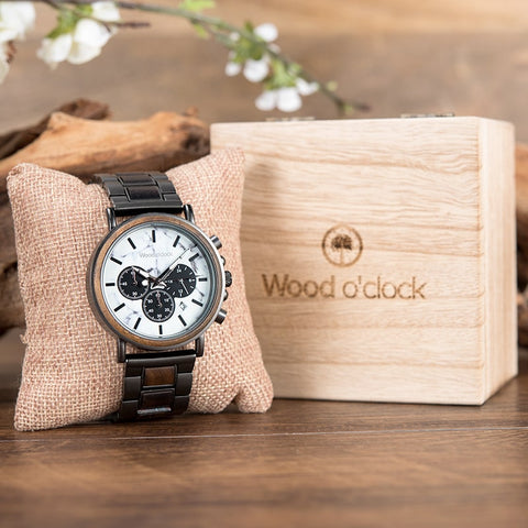 "Marmorndo" ist der Name dieser edlen Armbanduhr aus Holz