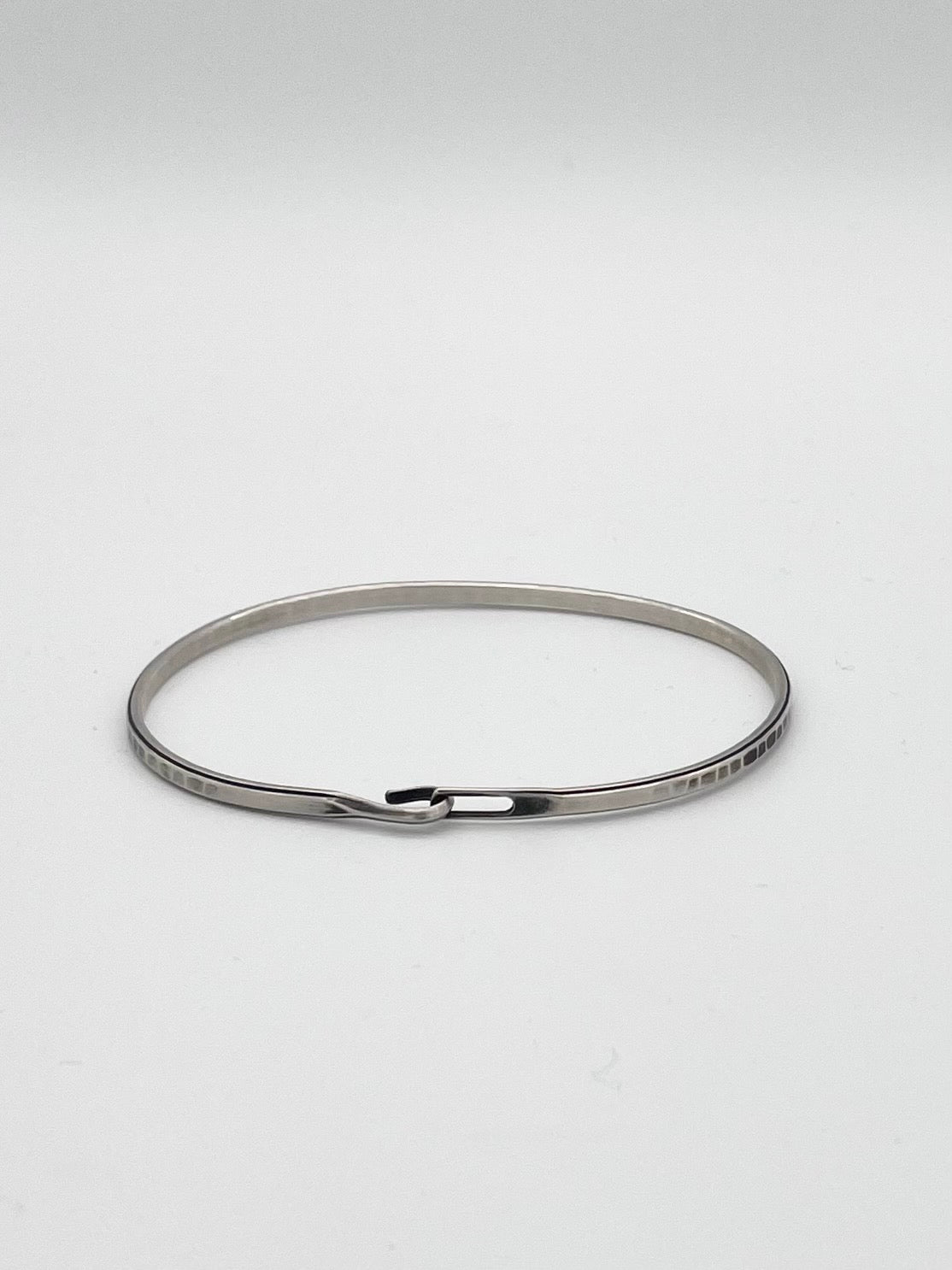 新入荷品 美品werkstatt munchen bangle hook forged M メンズ