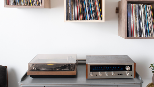 Top 10 best looking vintage record players (that also sound great) - Deep  Cut