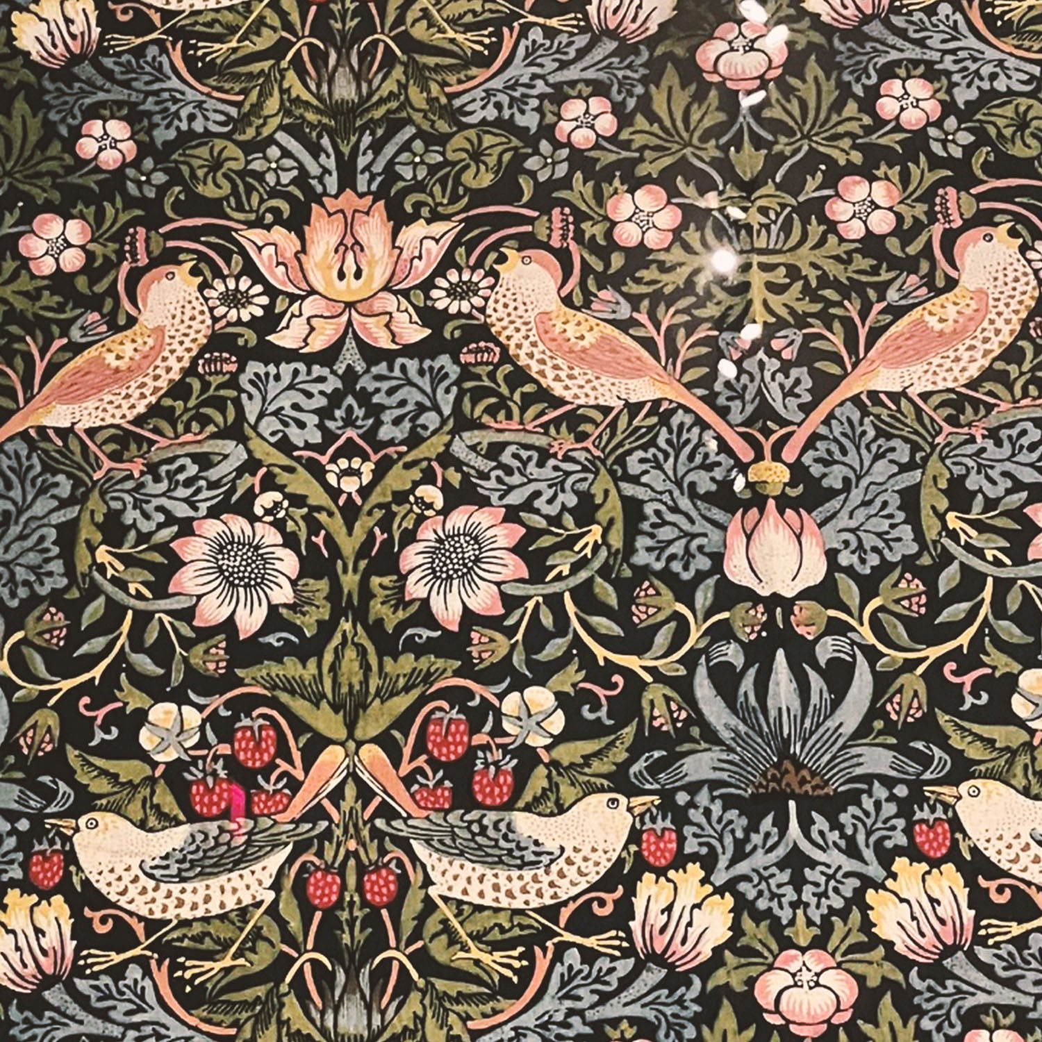 ic: The Strawberry Thief - British, 1896, William Morris